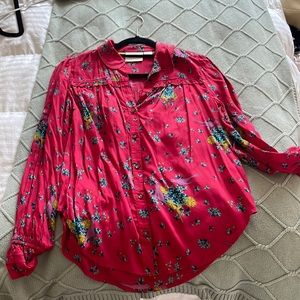 Like new! Blouse with birds and floral
